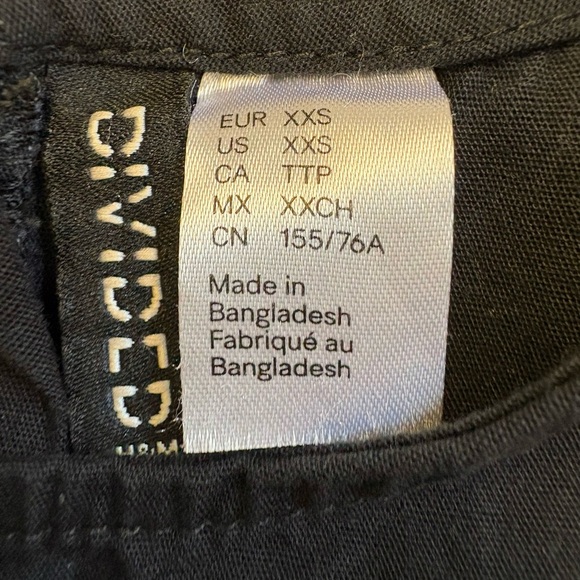 H&M Black sleeveless muscle crop tee top blouse pull strings zip back size XXS - Picture 3 of 7